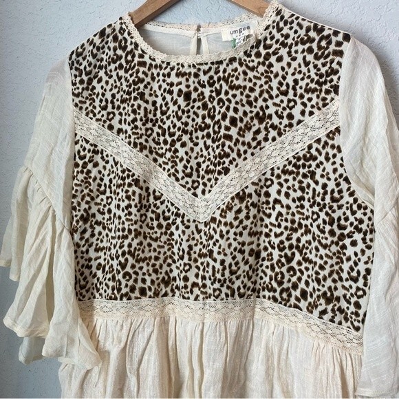 NWT Umgee Cream Animal Print Boho 100% Cotton Blouse - Size M - Picture 2 of 6